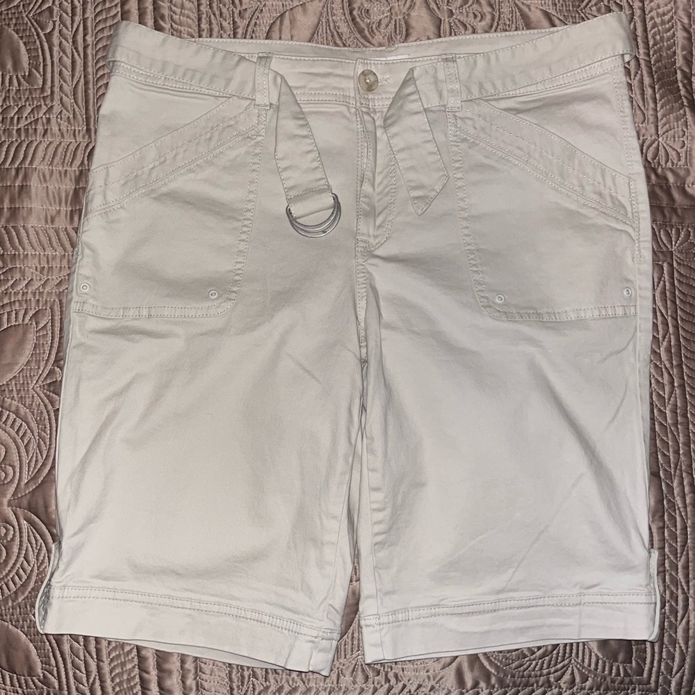 Gloria Vanderbilt Khaki Bermuda Belt Shorts